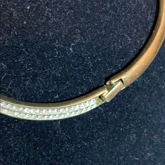 Gold Necklace with Rhinestones - Picture 4 of 5